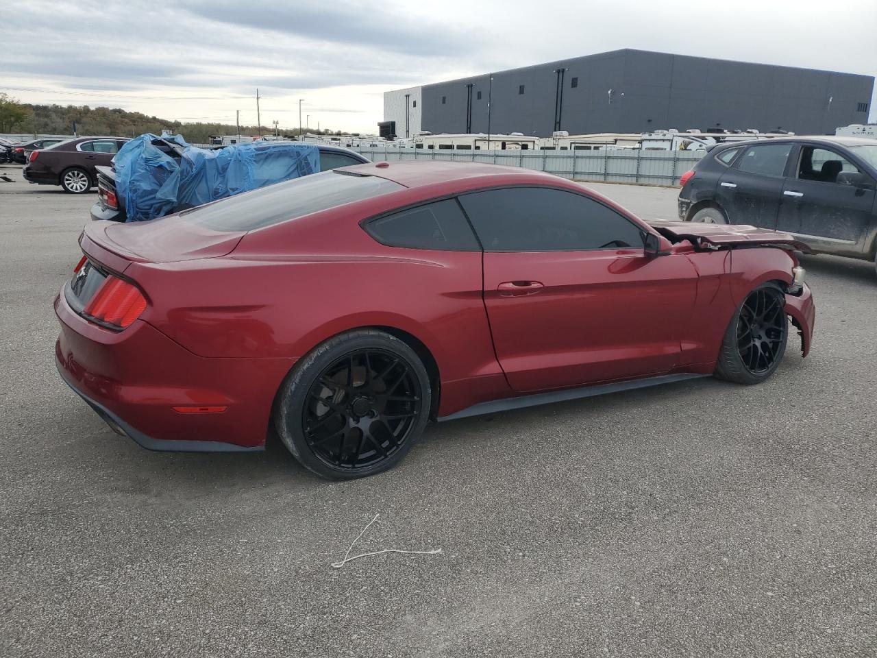 2016 Ford Mustang - Фото 3