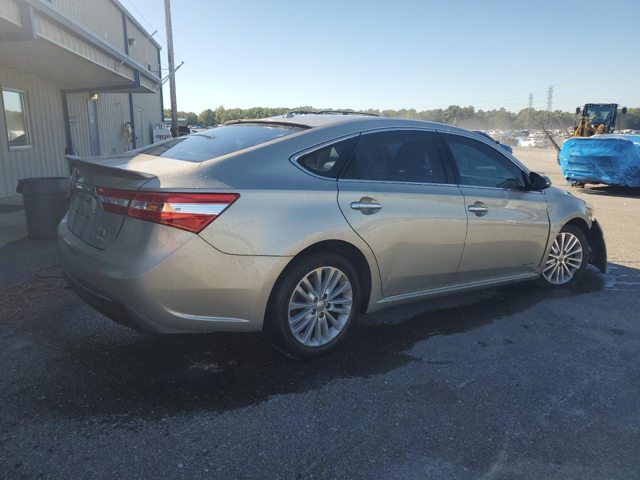 2013 Toyota Avalon Hybrid - Фото 3