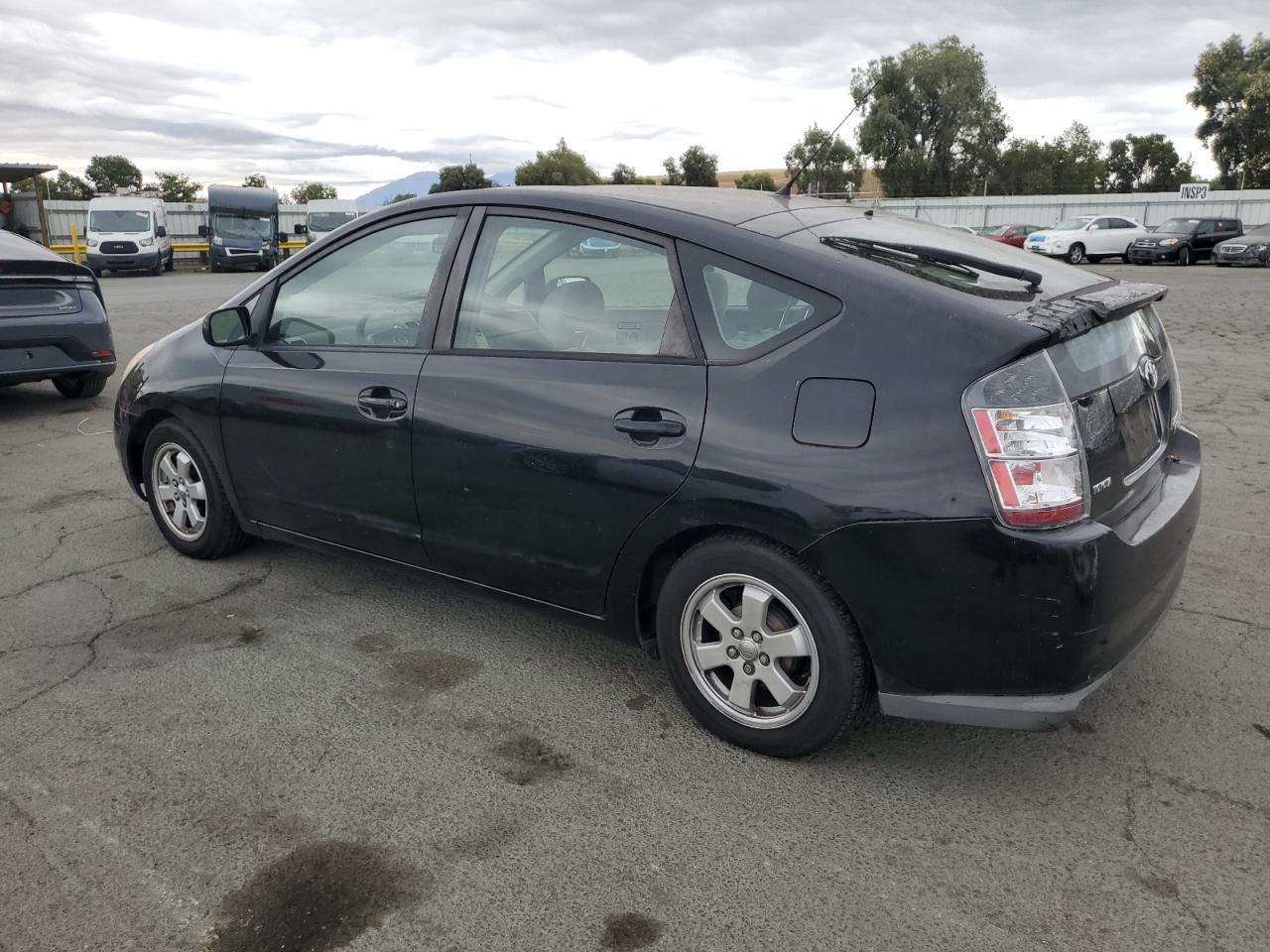 2005 Toyota Prius Base - Фото 2