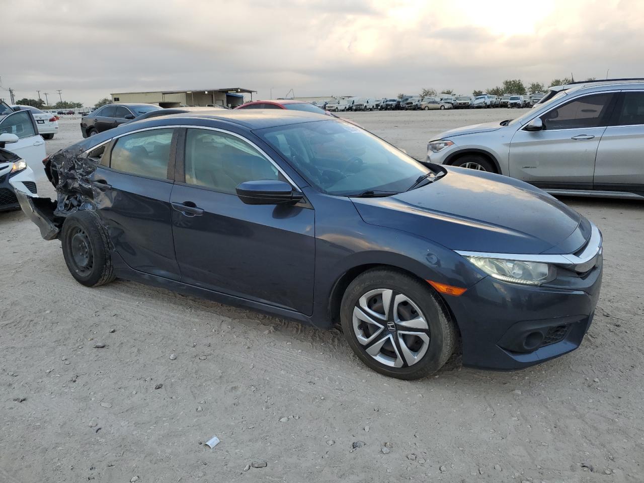 2016 Honda Civic Lx - Фото 4