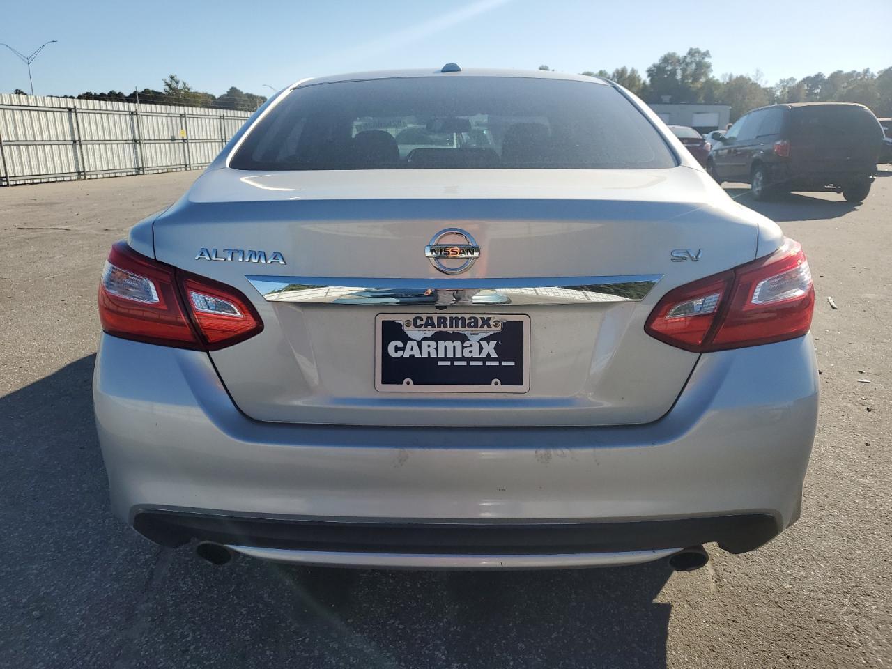 2017 Nissan Altima 2.5 - Фото 6