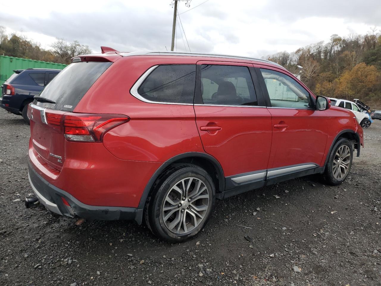 2018 Mitsubishi Outlander Se - Image 3
