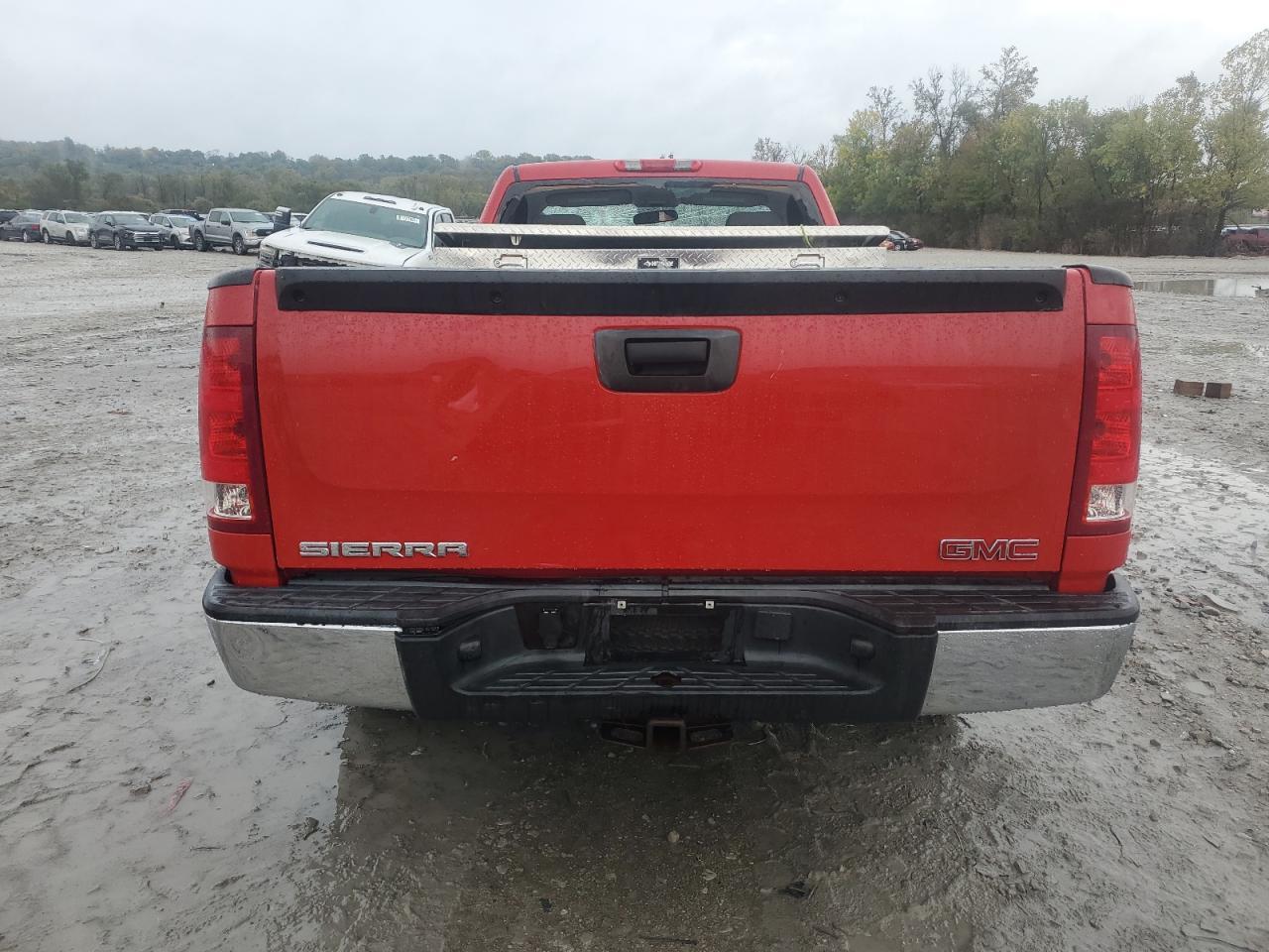 2010 GMC Sierra C1500 - Image 6