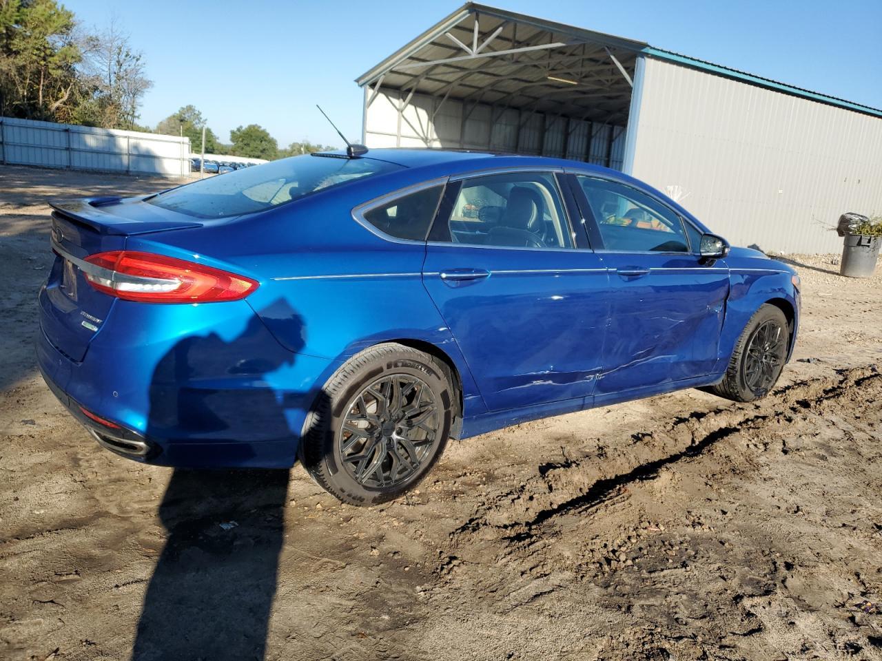 2017 Ford Fusion Titanium - Фото 3