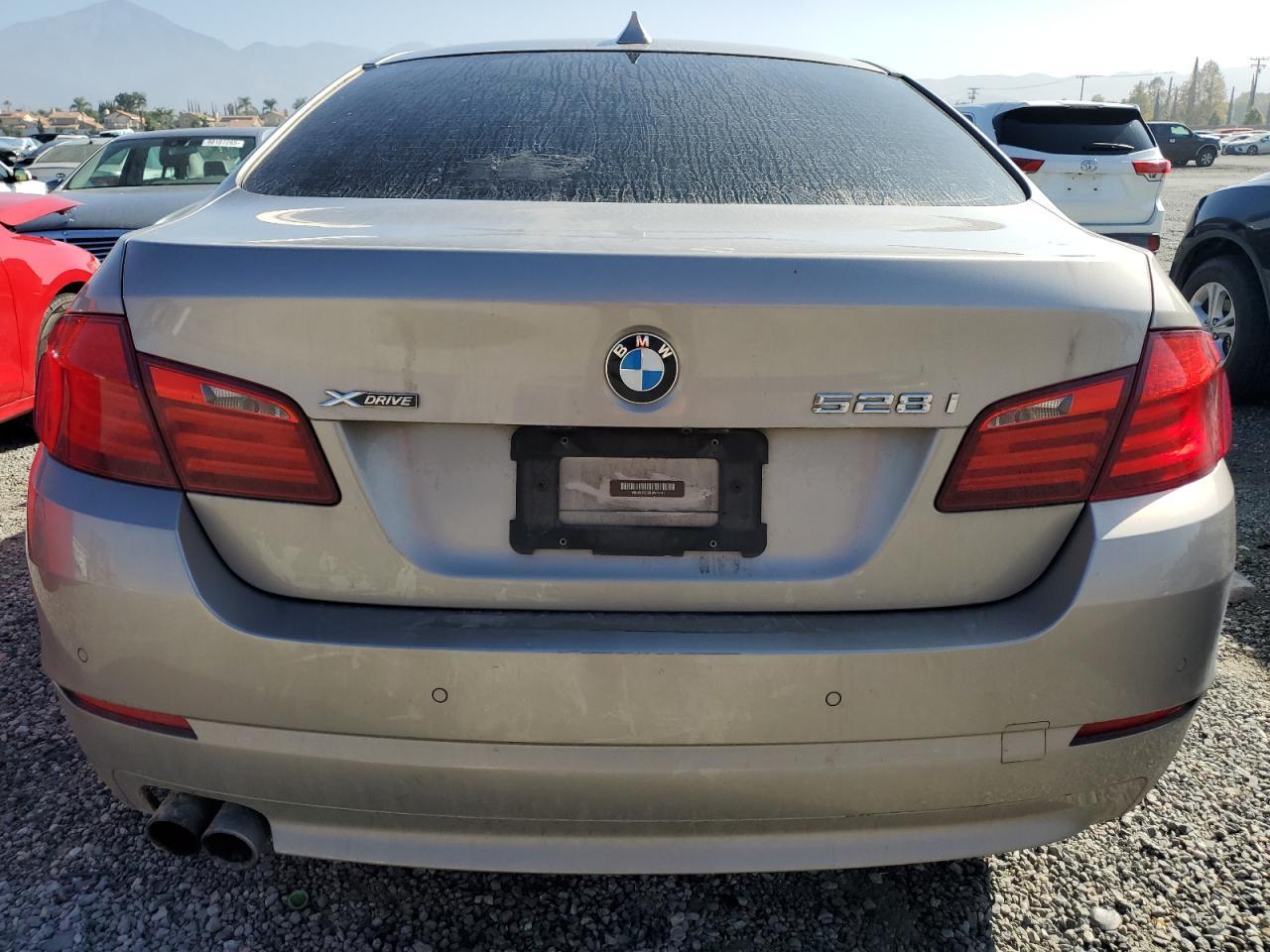 2013 BMW 528 Xi - Фото 6