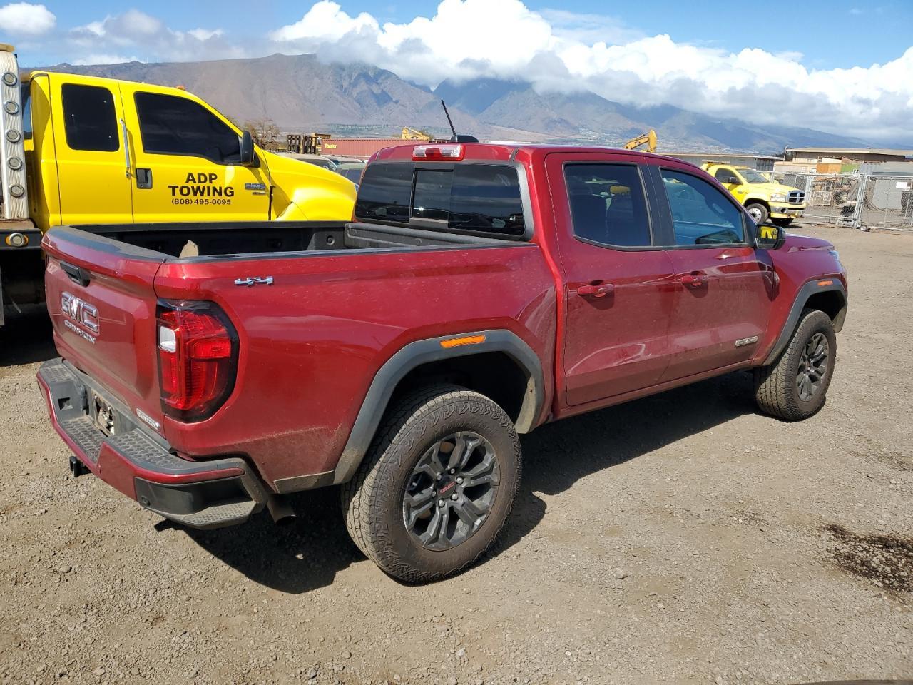2025 GMC Canyon Elevation - Image 3