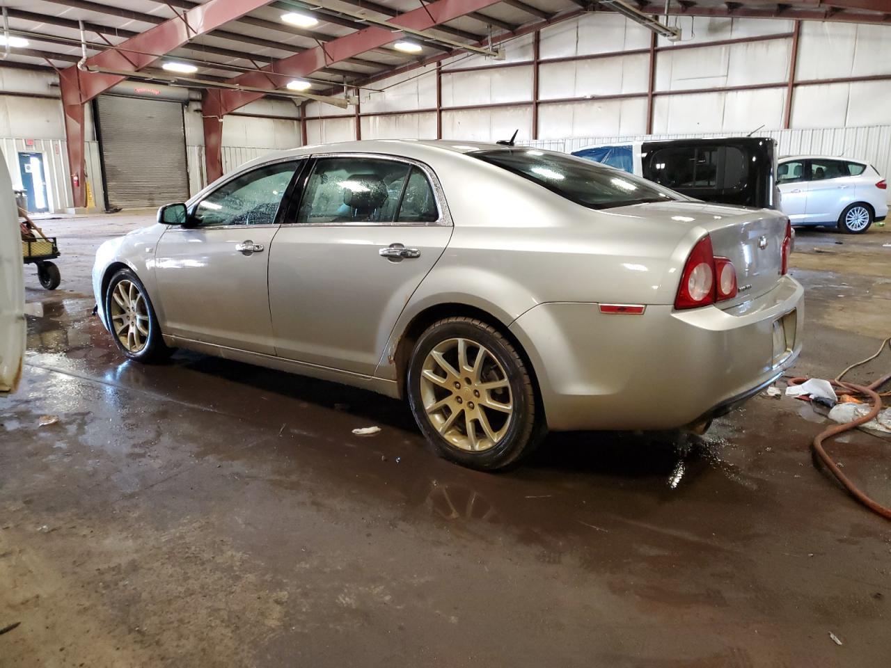 2008 Chevrolet Malibu Ltz - Image 2