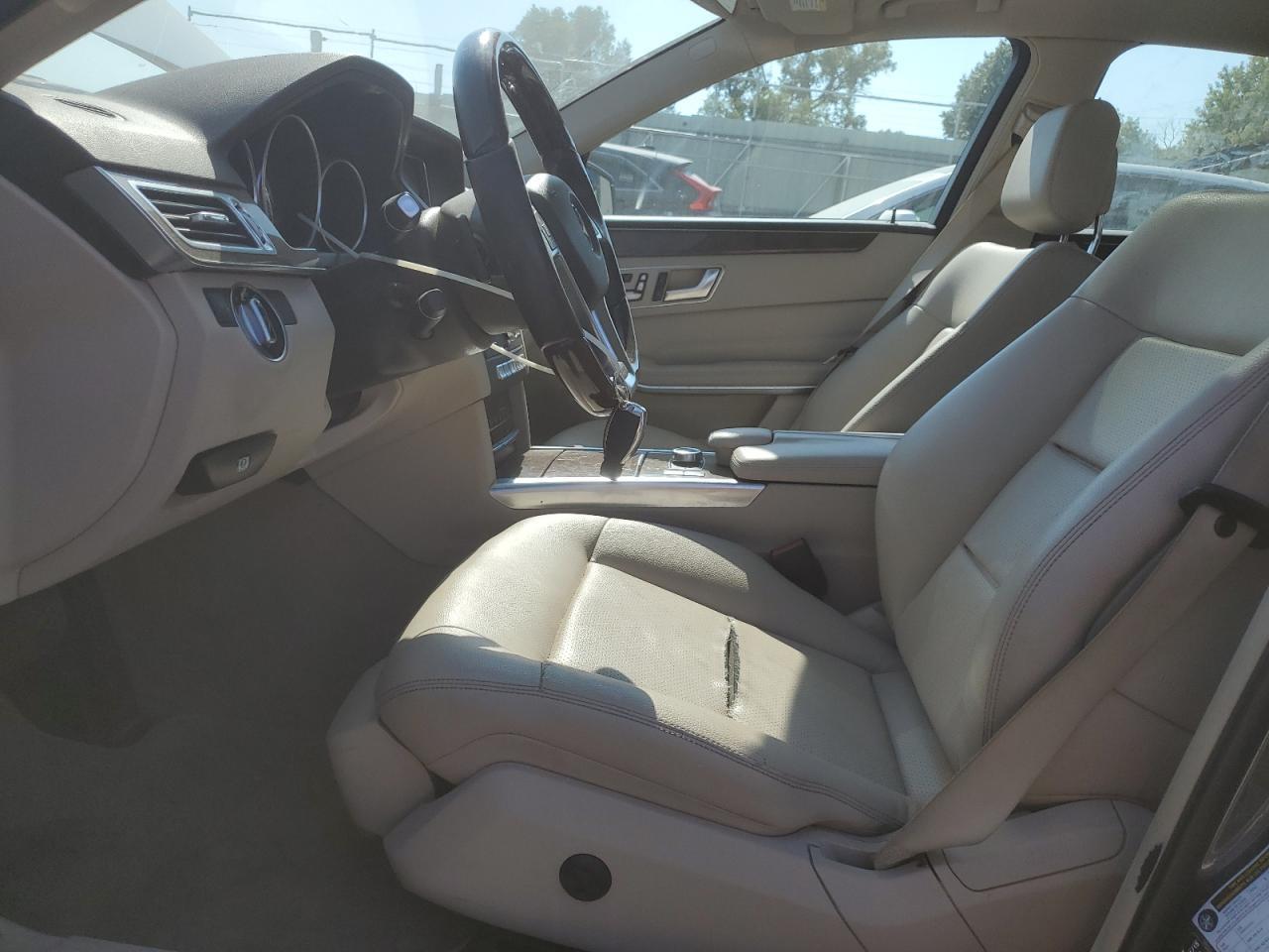 2016 Mercedes-Benz E 350 - Image 7