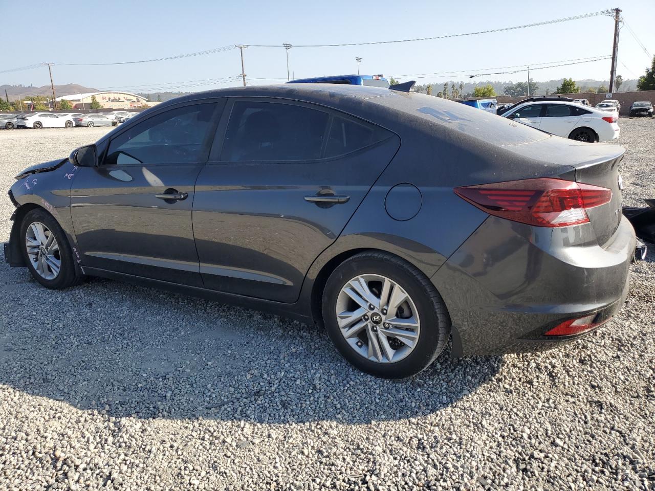 2020 Hyundai Elantra Sel - Фото 2