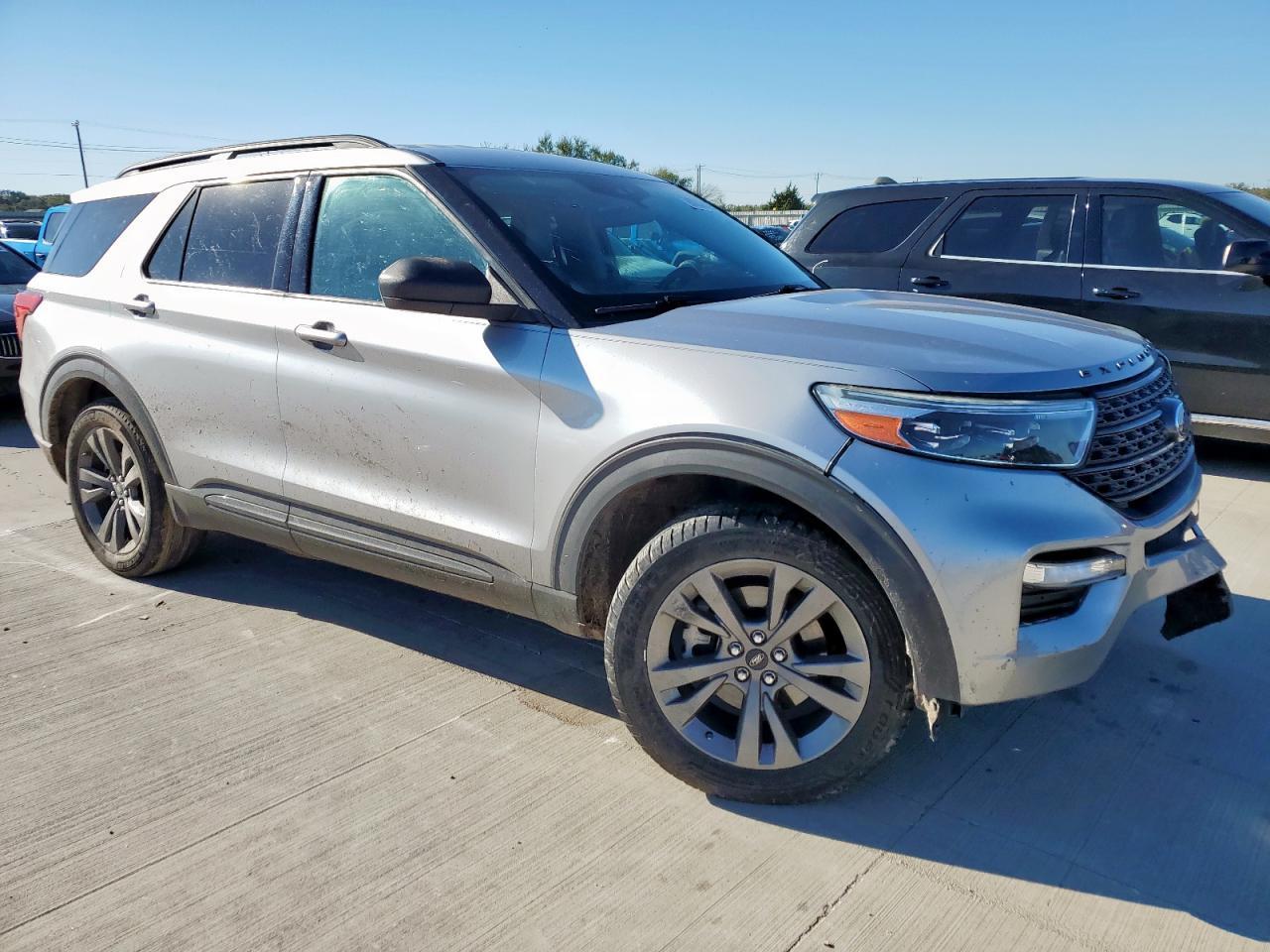 2021 Ford Explorer Xlt - Фото 4