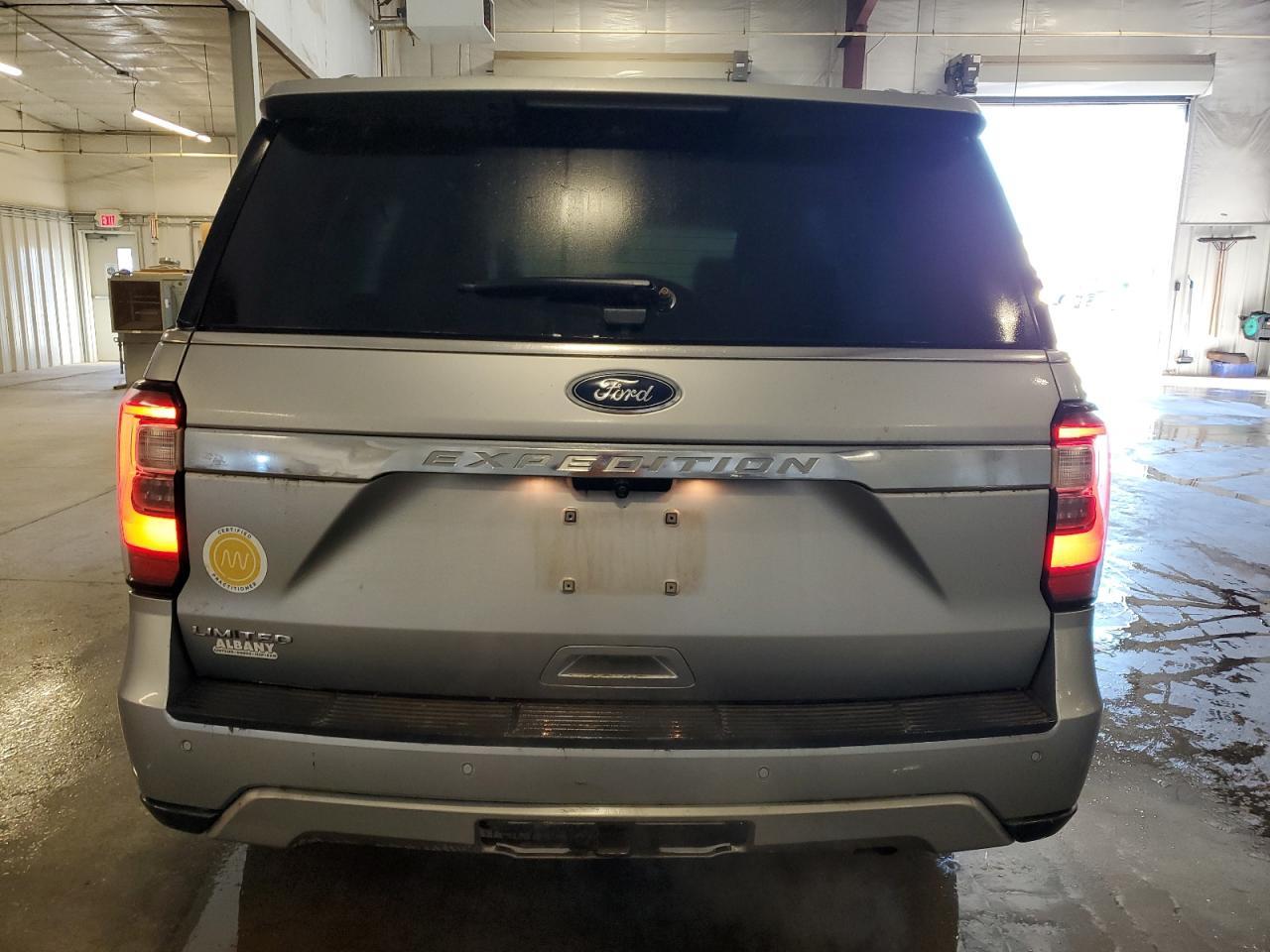 2020 Ford Expedition Limited - Image 6