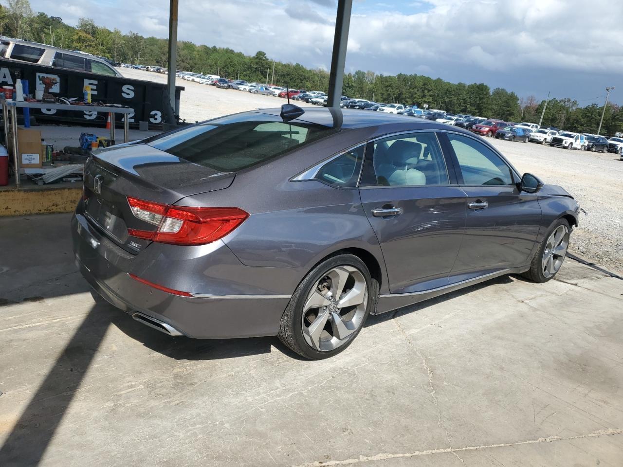 2019 Honda Accord Touring - Фото 3