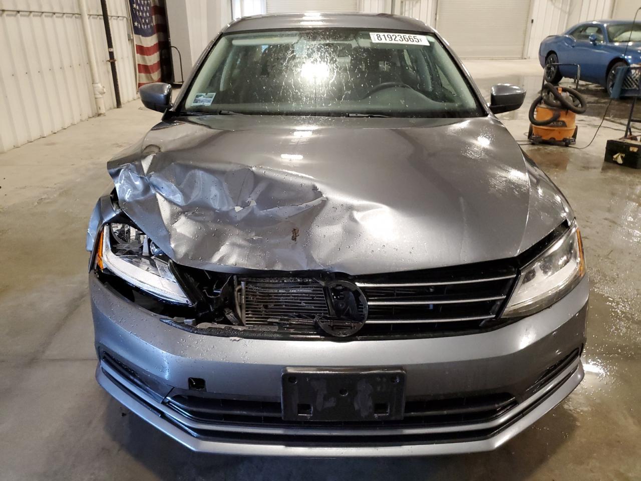 2018 Volkswagen Jetta S - Image 5