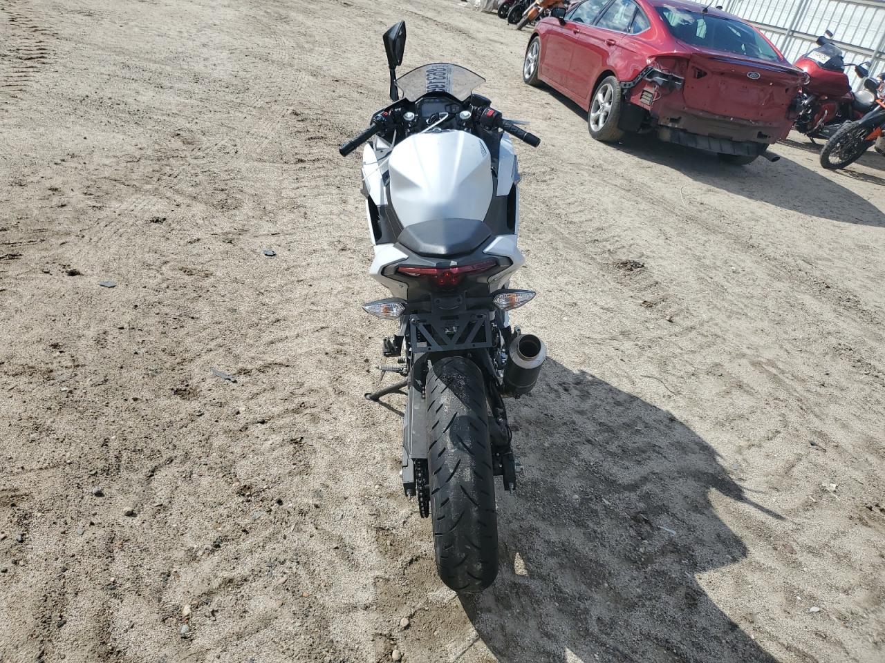 2024 Kawasaki Ex500 - Фото 4