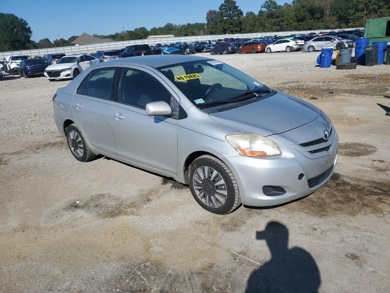 2008 Toyota Yaris - Image 4