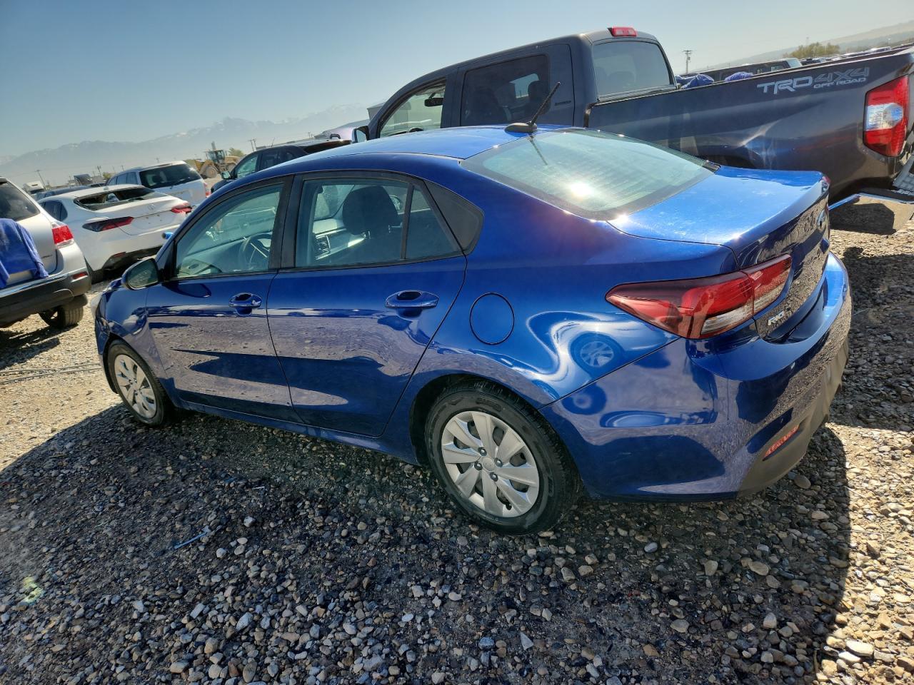 2019 Kia Rio S - Фото 2