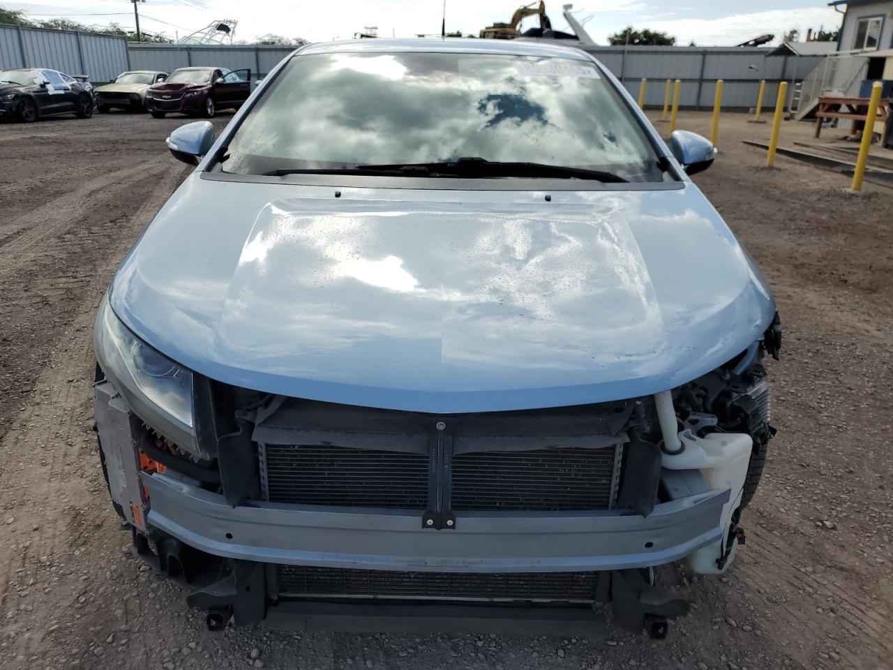 2013 Chevrolet Volt - Image 5