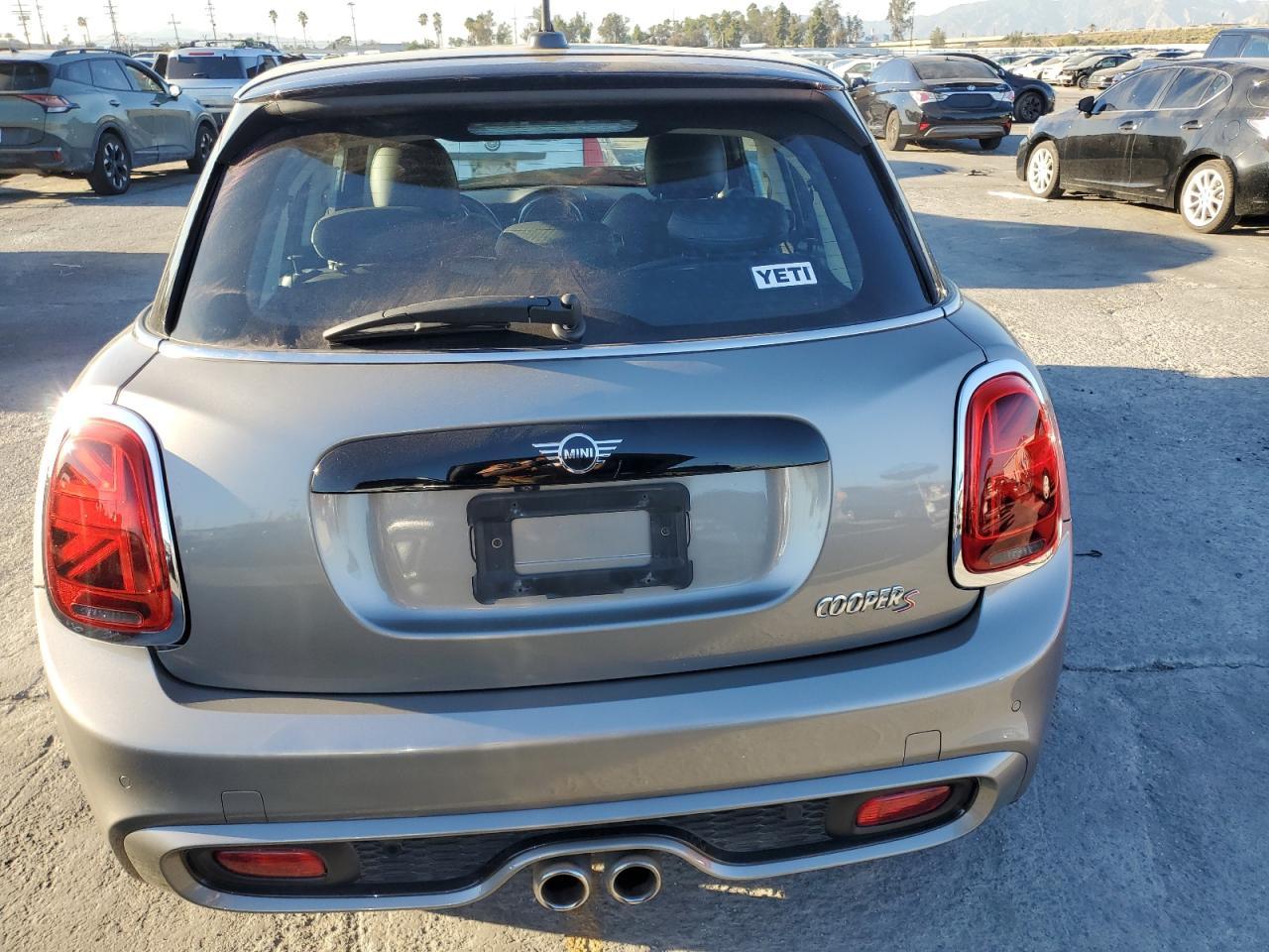 2020 Mini Cooper S - Image 6