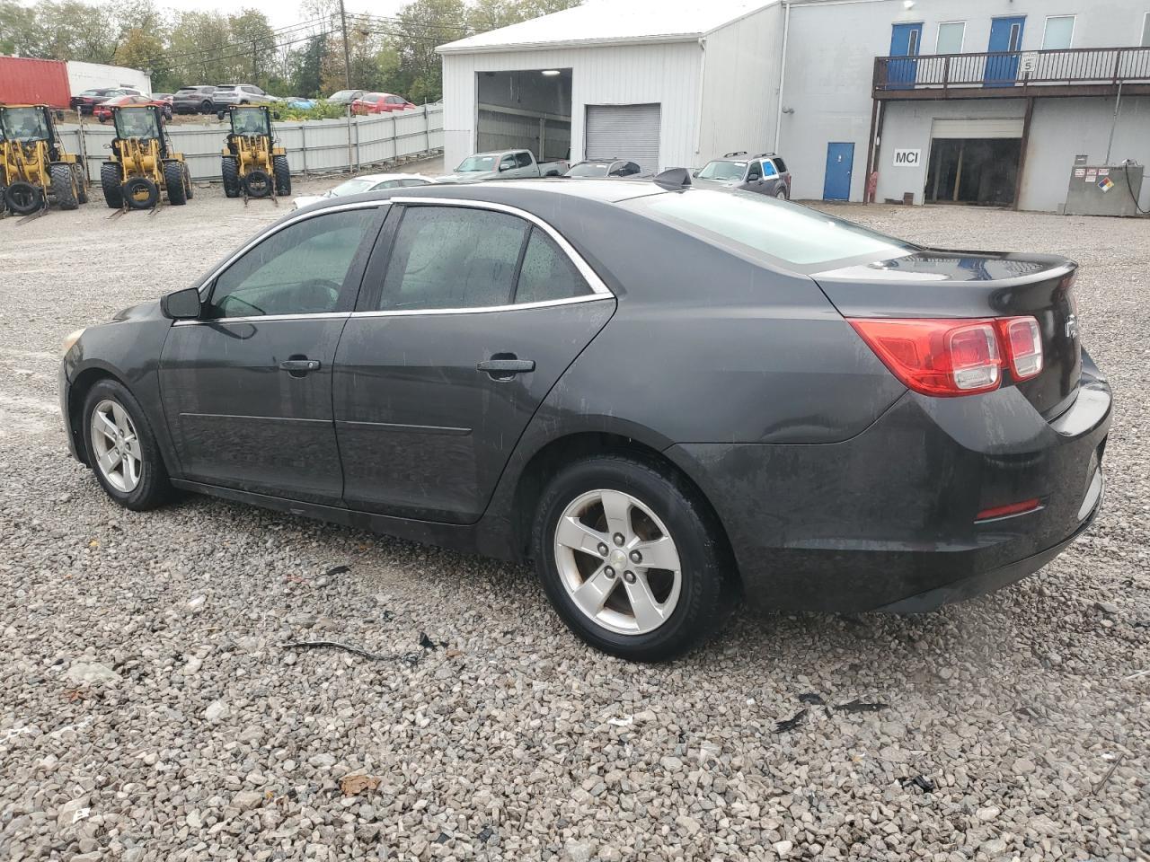 2014 Chevrolet Malibu Ls - Фото 2