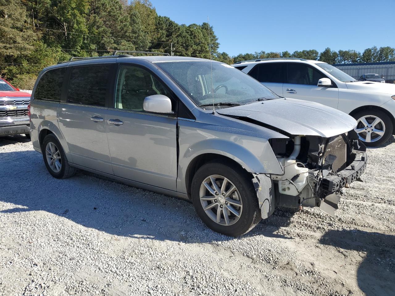 2019 Dodge Grand Caravan Sxt - Фото 4