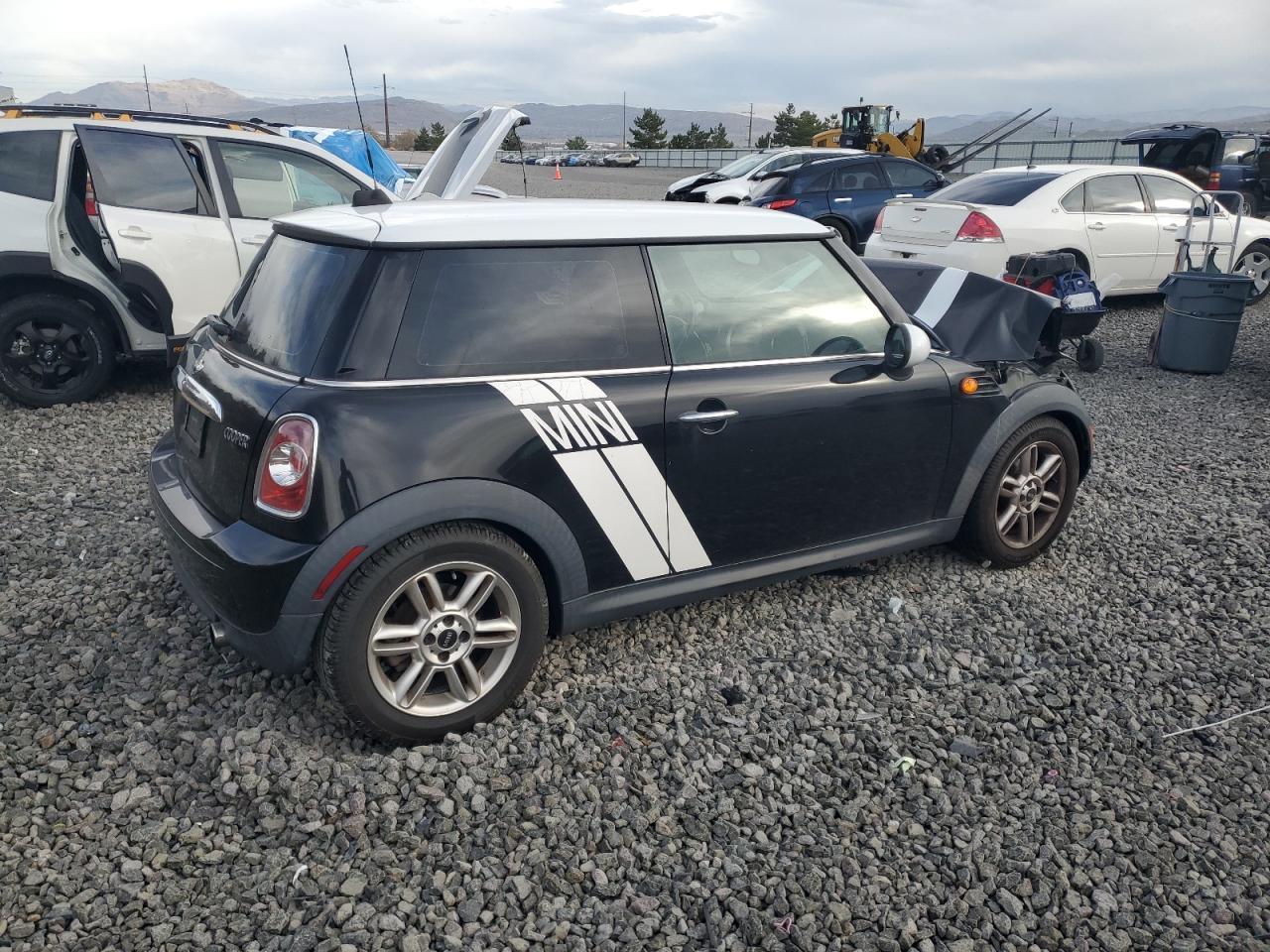 2012 Mini Cooper - Фото 3