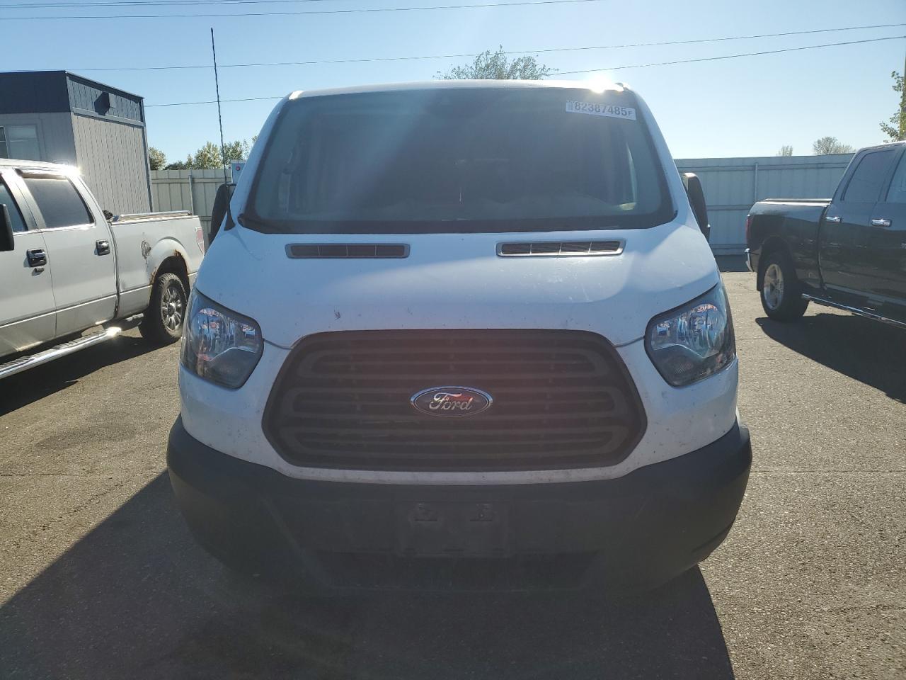 2019 Ford Transit 250 Delivery Van - Фото 5