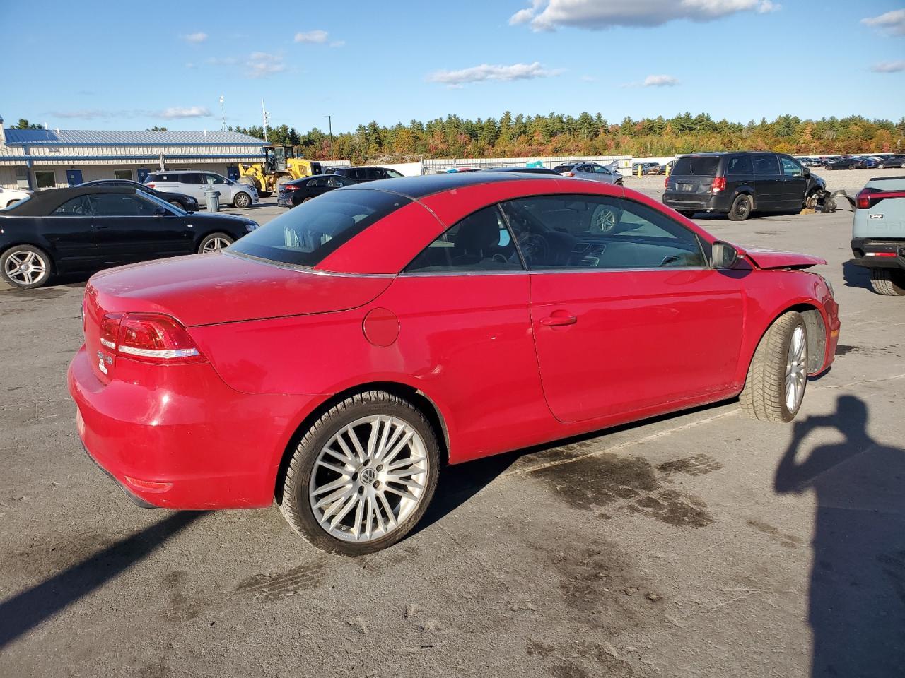 2012 Volkswagen Eos Komfort - Image 3