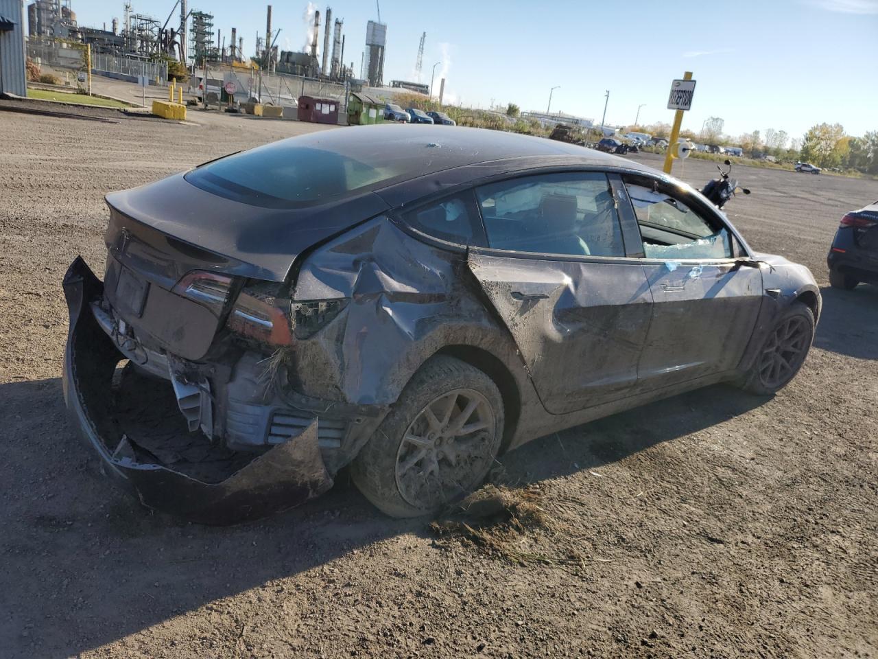 2023 Tesla Model 3 - Image 3