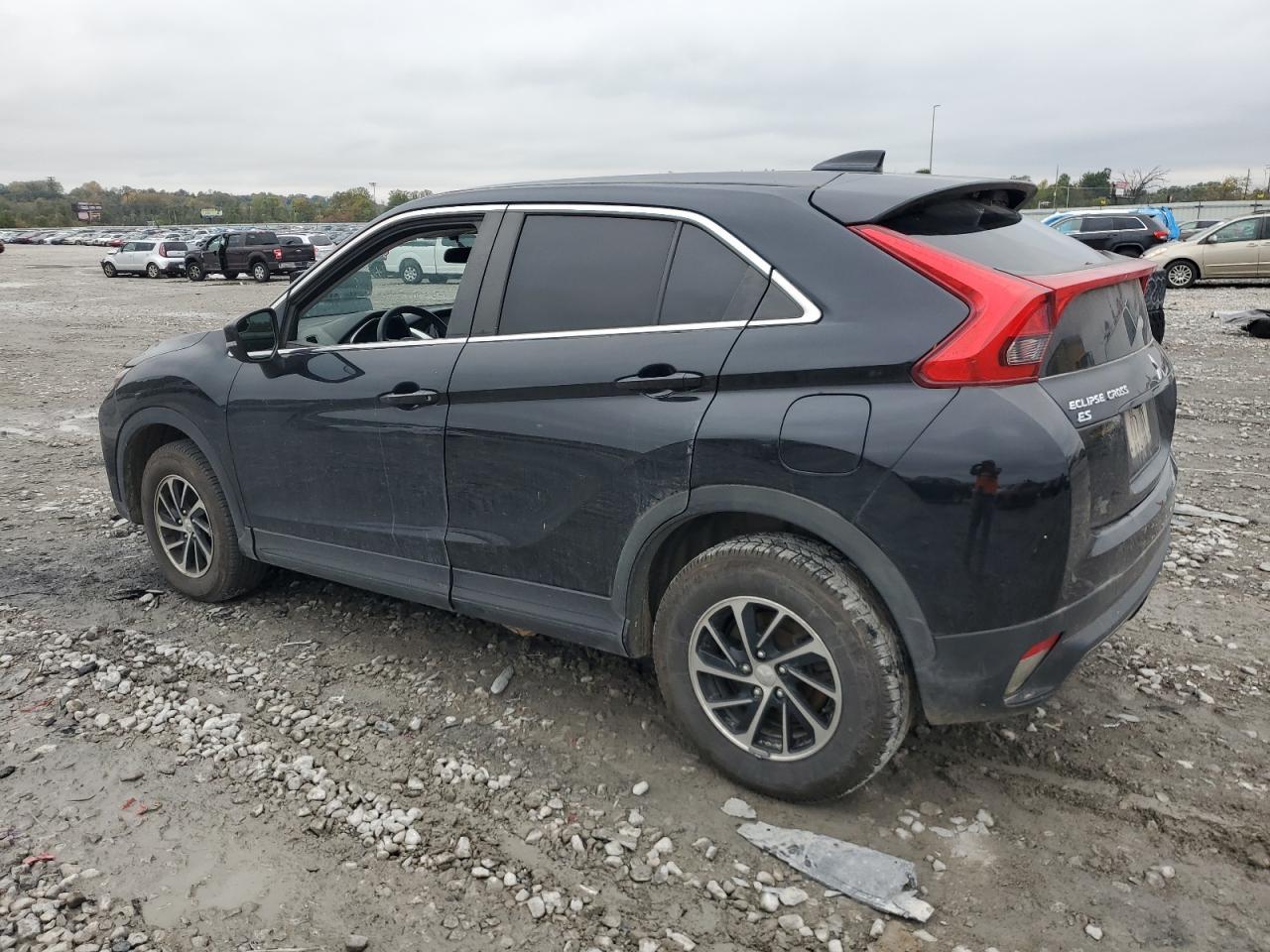 2020 Mitsubishi Eclipse Cross Es - Фото 2