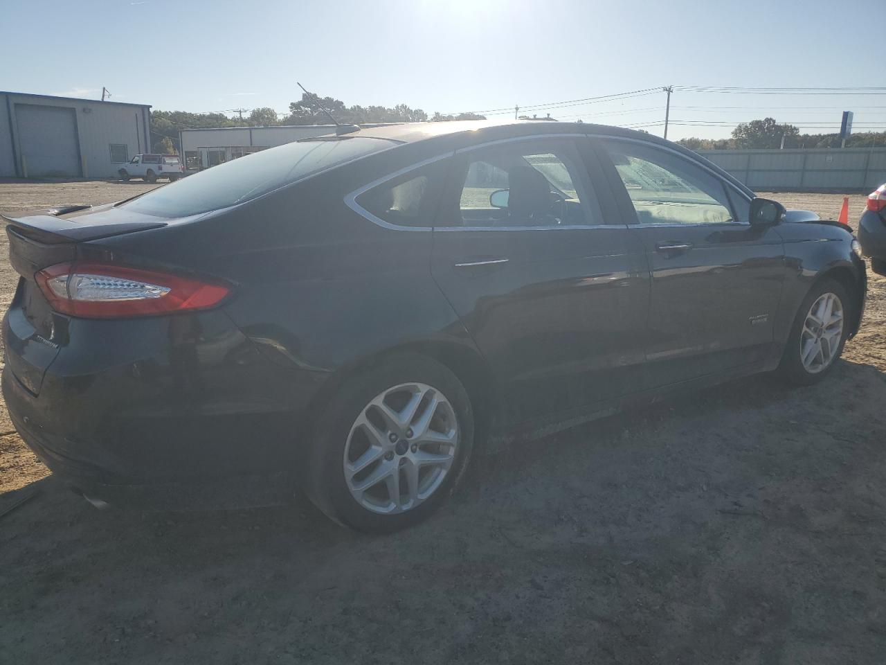 2014 Ford Fusion Titanium Phev - Image 3