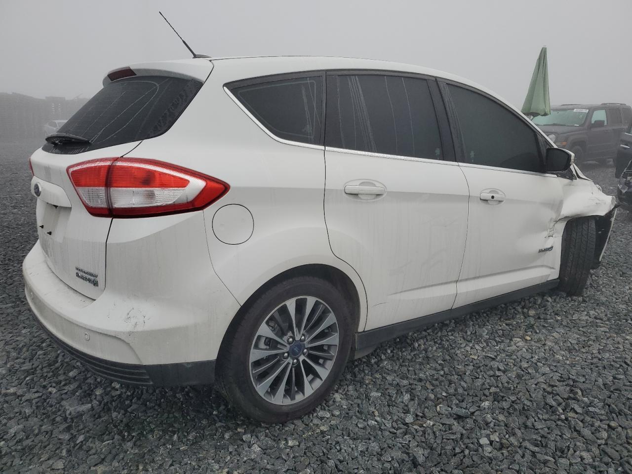2017 Ford C-Max Titanium - Фото 3