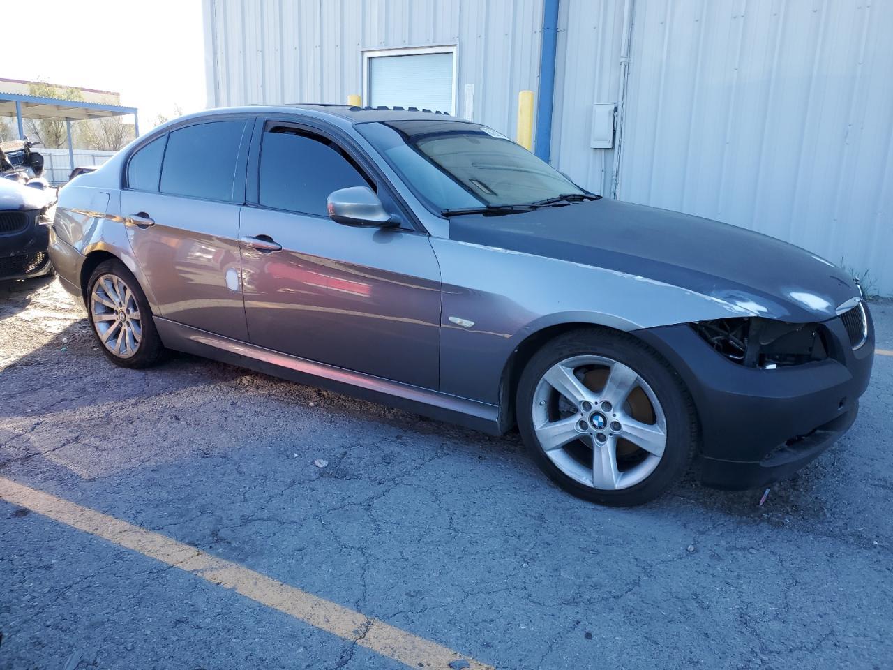 2011 BMW 328 Xi Sulev - Image 4