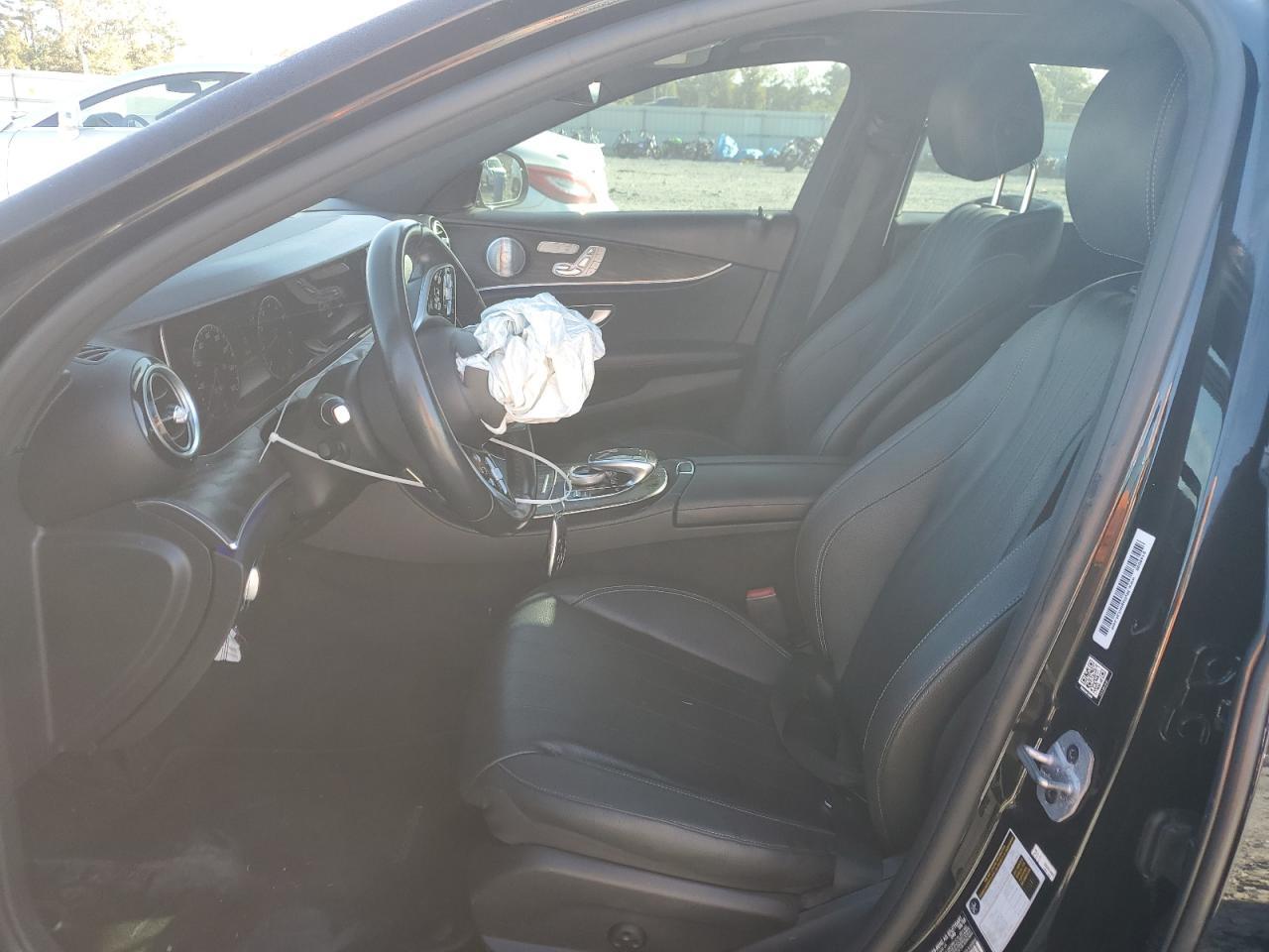 2020 Mercedes-Benz E 350 - Фото 7