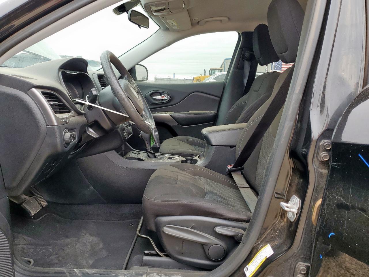 2019 Jeep Cherokee Latitude - Фото 7