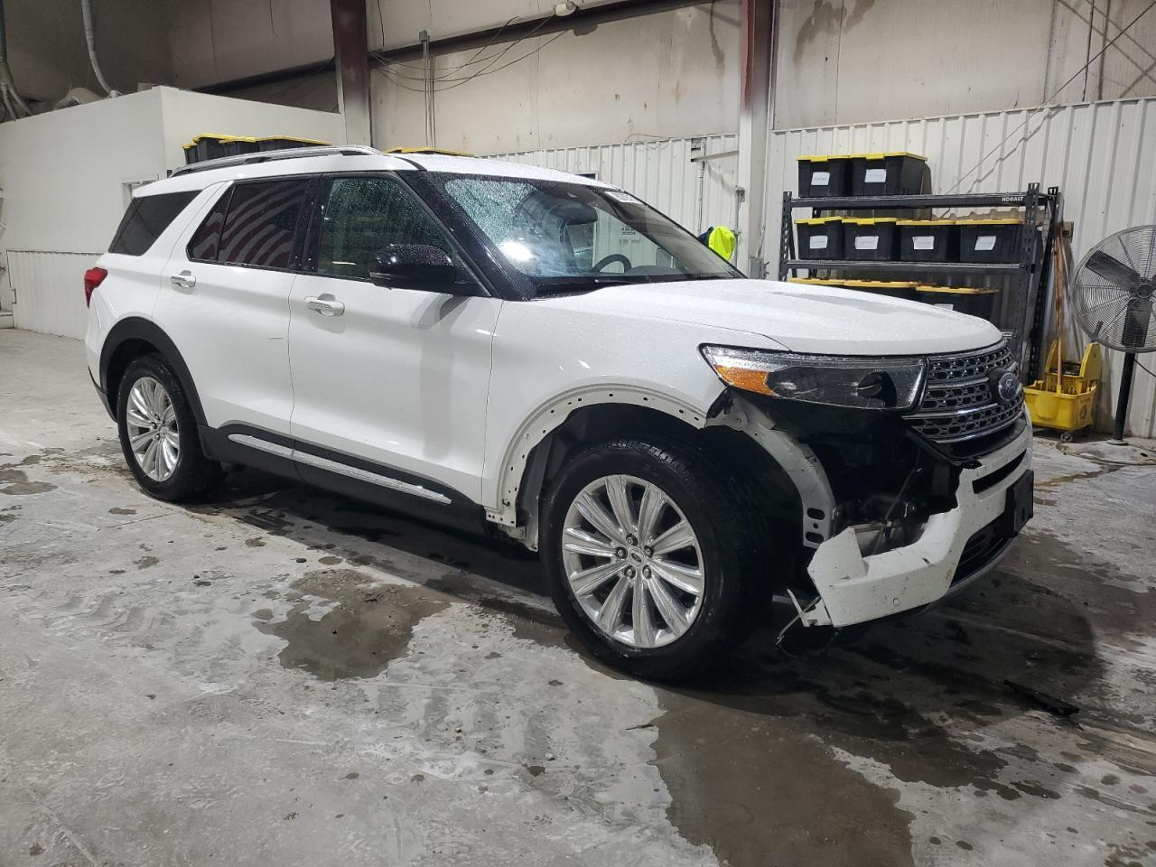 2020 Ford Explorer Limited - Image 4