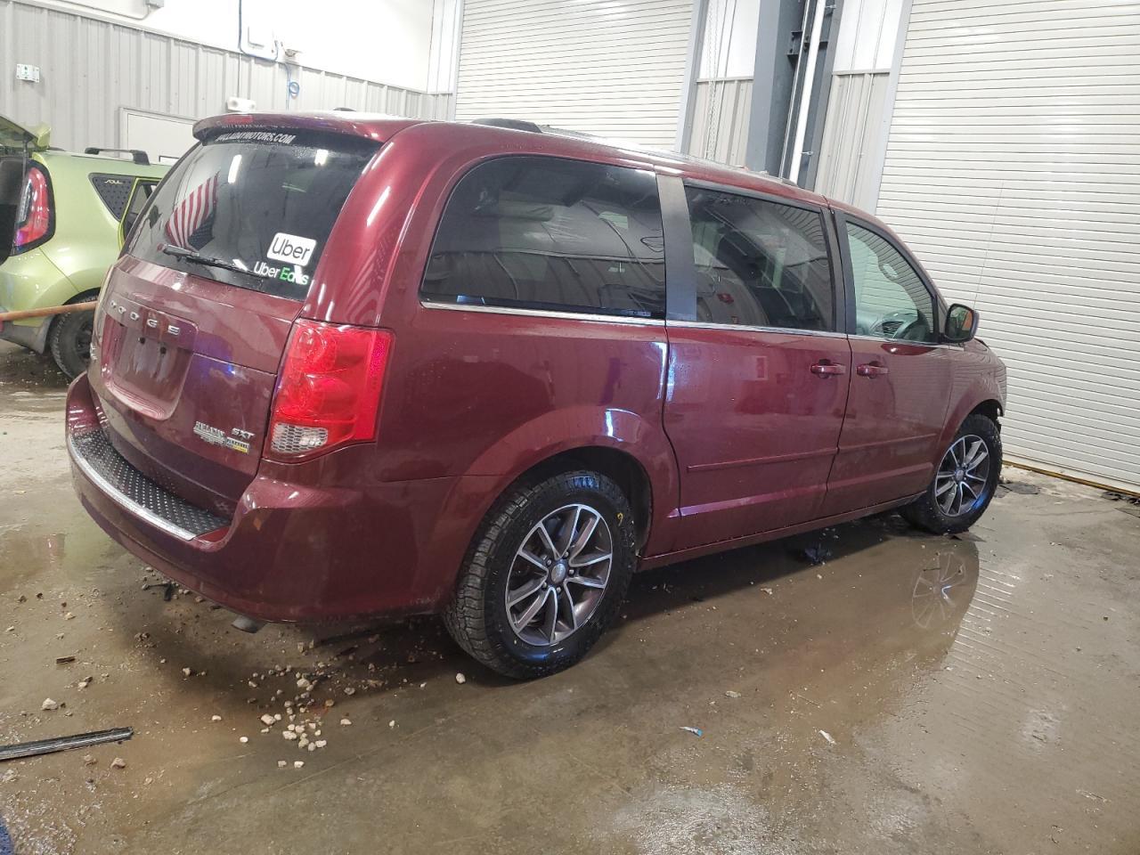 2017 Dodge Grand Caravan Sxt - Фото 3