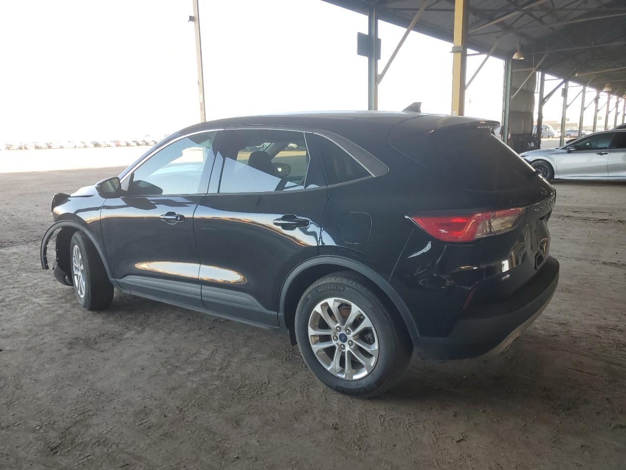 2020 Ford Escape Se - Фото 2