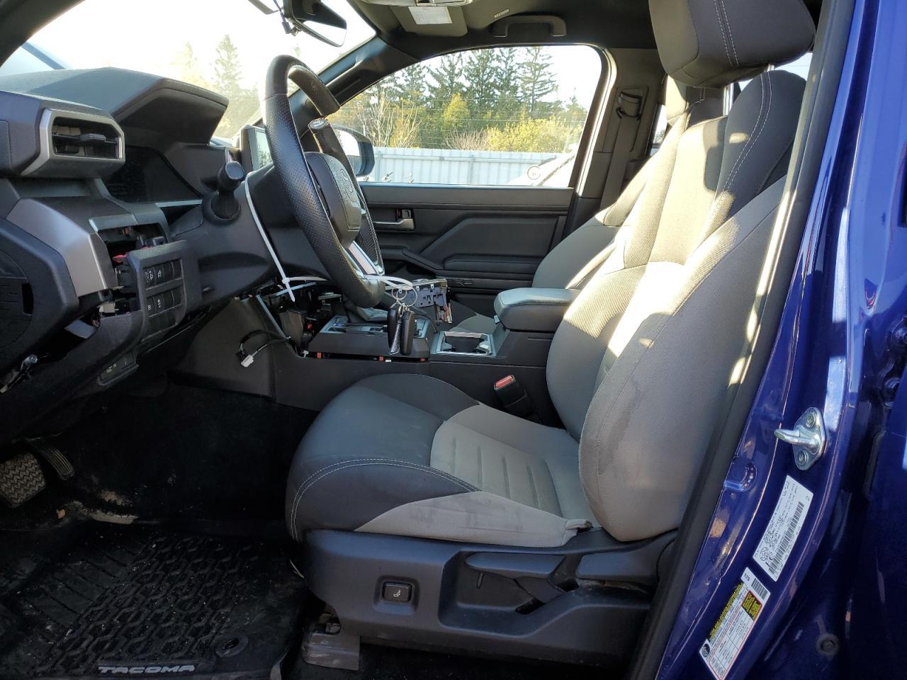2024 Toyota Tacoma Double Cab - Image 7