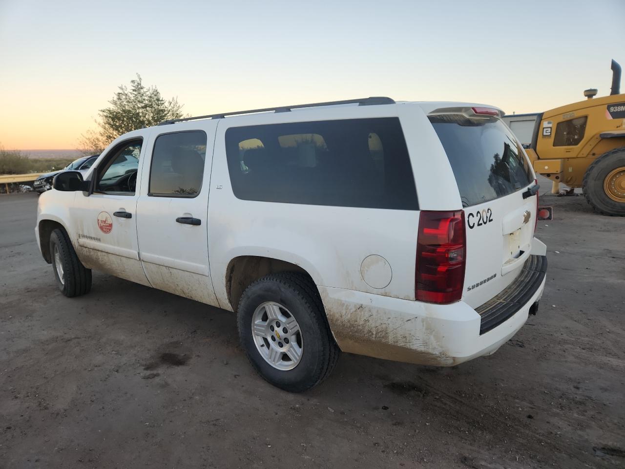 2009 Chevrolet Suburban K1500 Ls - Image 2