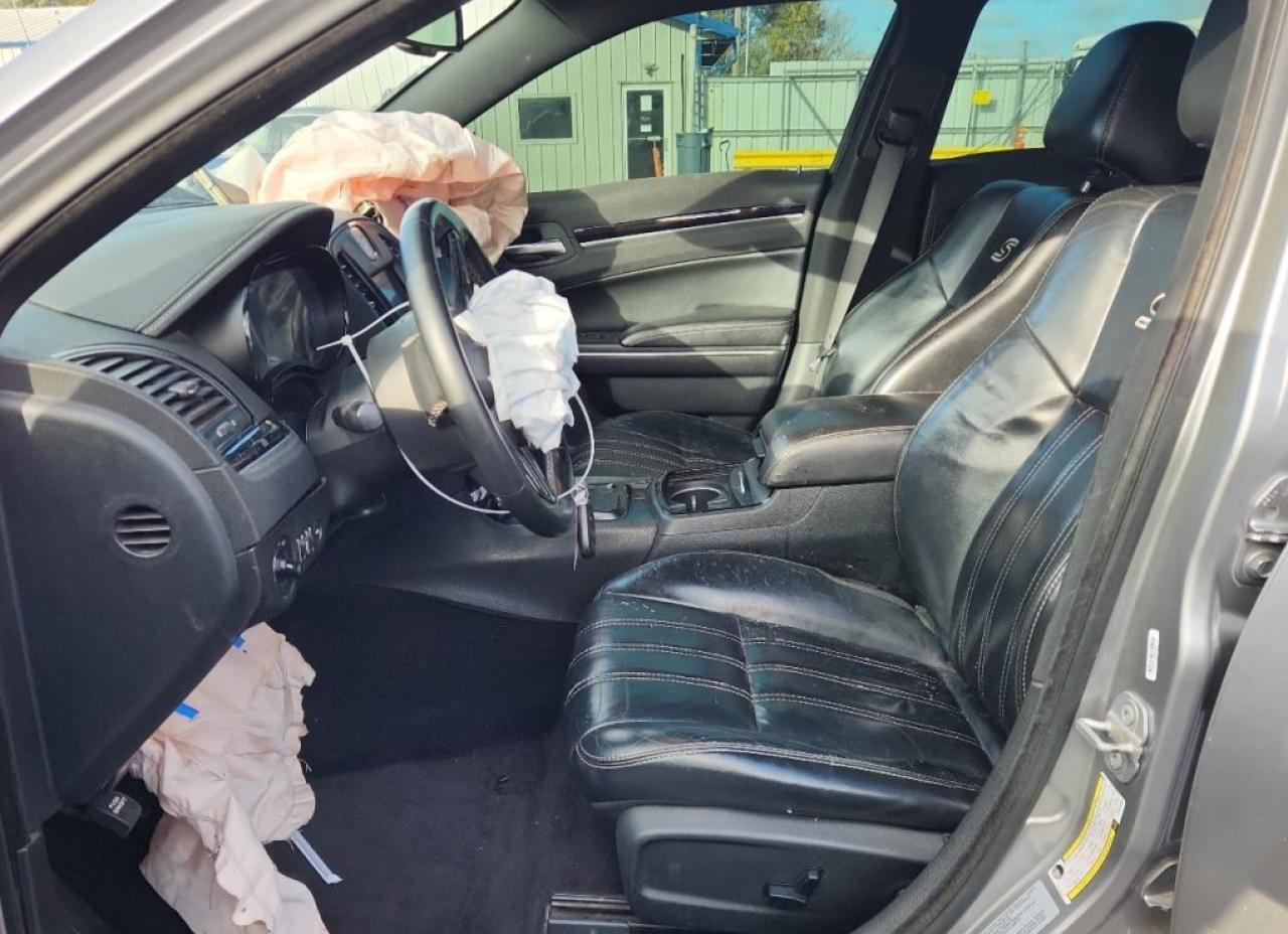 2017 Chrysler 300 S - Фото 7