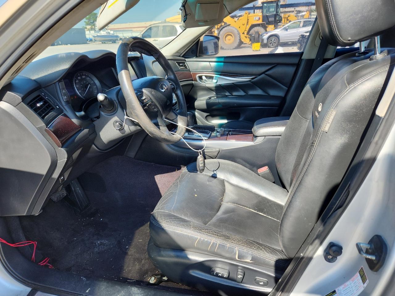 2011 Infiniti M37 Base - Image 7