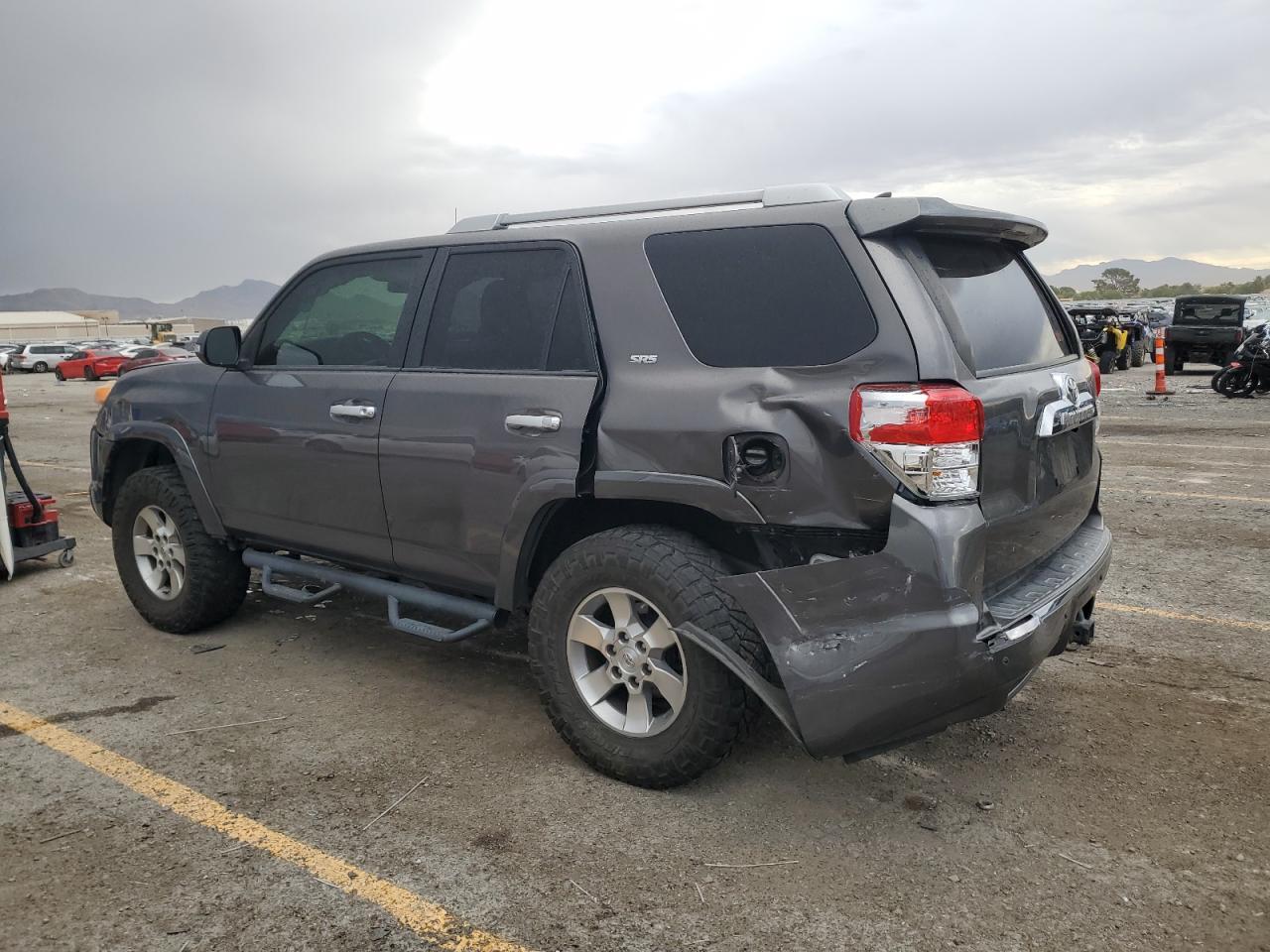 2010 Toyota 4Runner Sr5 - Фото 2