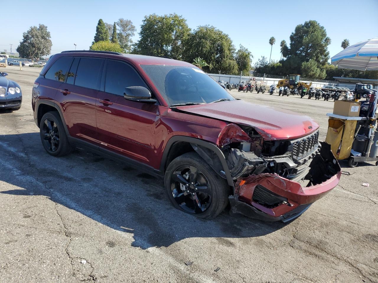 2023 Jeep Grand Cherokee Laredo - Фото 4