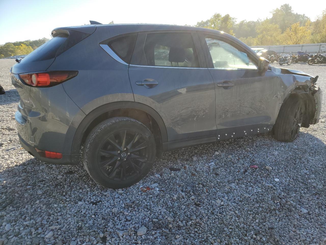 2021 Mazda Cx-5 Touring - Image 3