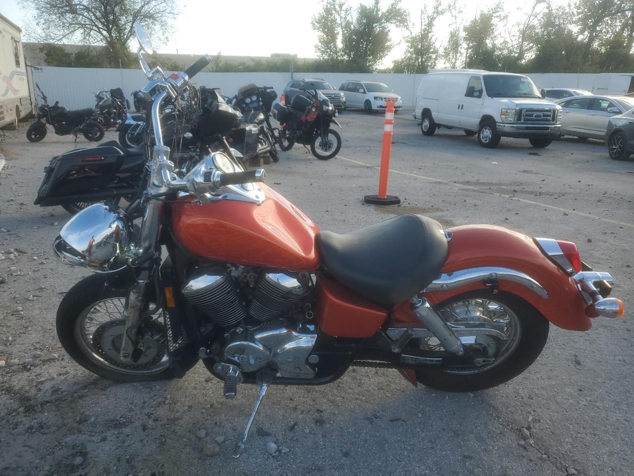 2003 Honda Vt750 Cdd - Image 3