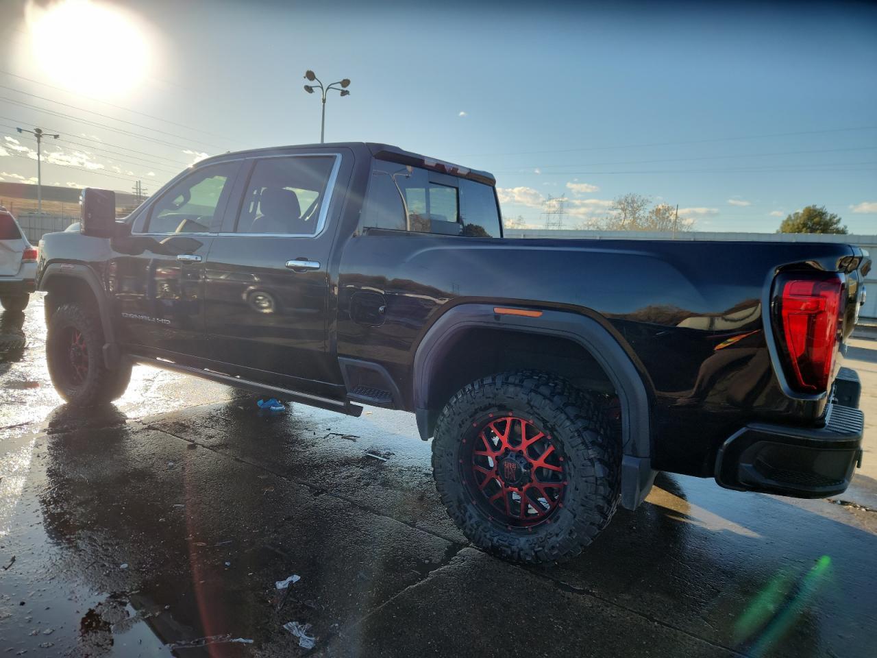 2021 GMC Sierra K3500 - Фото 2