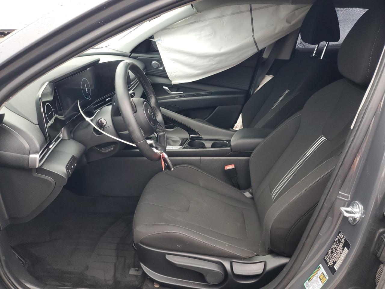 2023 Hyundai Elantra Sel - Фото 7