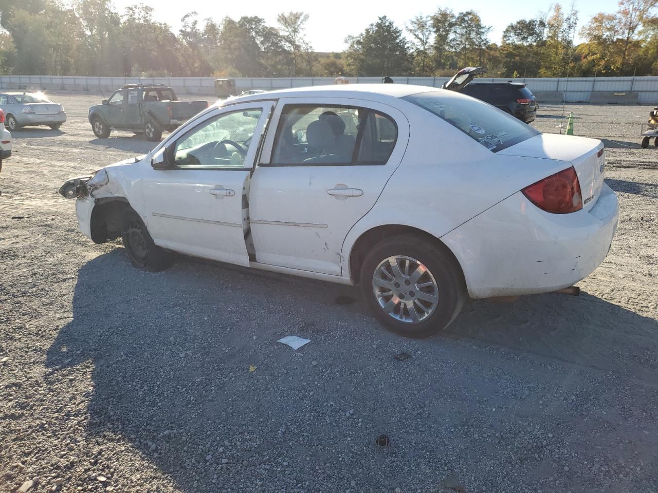 2009 Chevrolet Cobalt Lt - Image 2