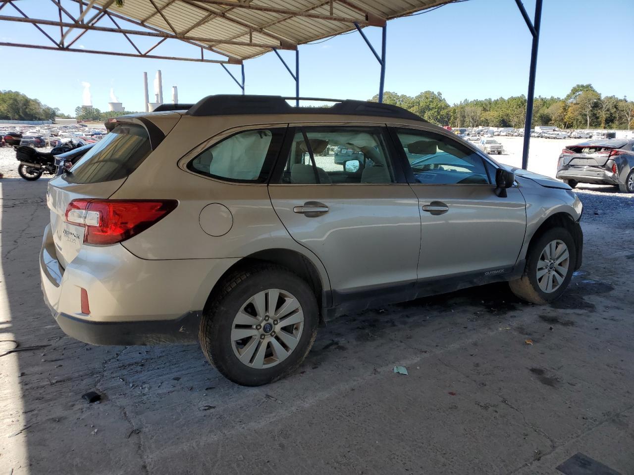 2017 Subaru Outback 2.5I - Image 3