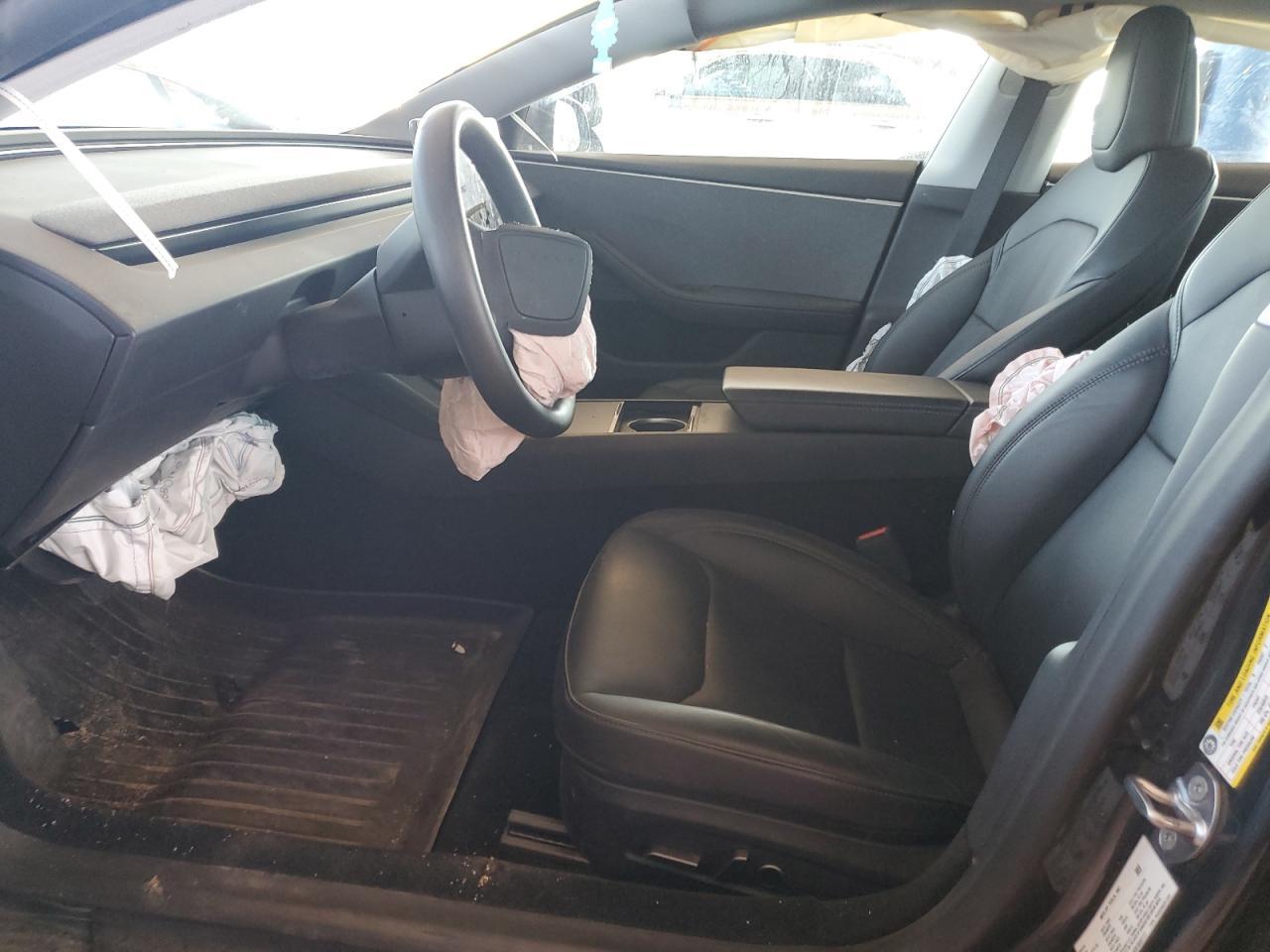 2024 Tesla Model 3 - Image 7